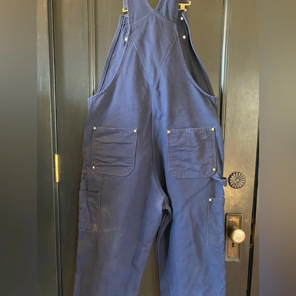 Carhartt White Fabric Label with Black Text - Picture 2 of 3